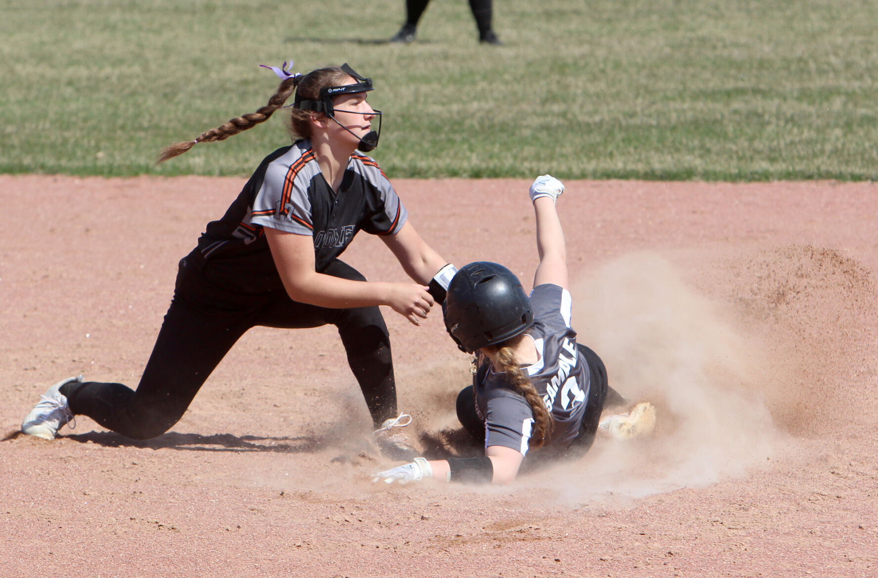 Bloomer softball invitational 5-7-22